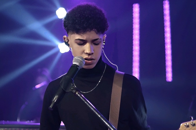 Montero, aos 17 anos, se destaca como uma das novas apostas da música